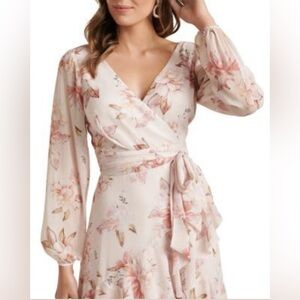 EVER NEW Melbourne | Floral Hi-Low Long Sleeve Dress
